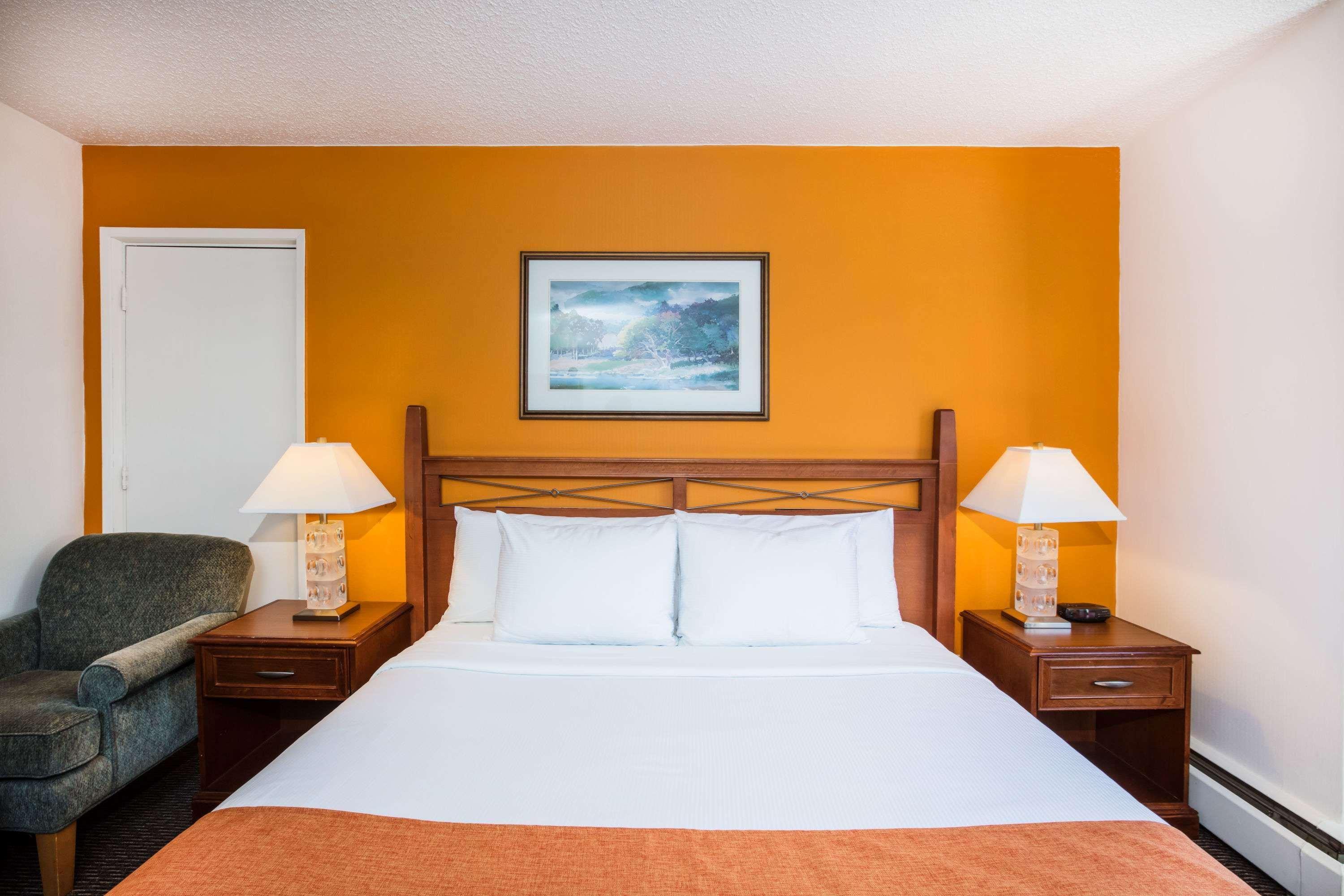 Howard Johnson By Wyndham 3* Victoria