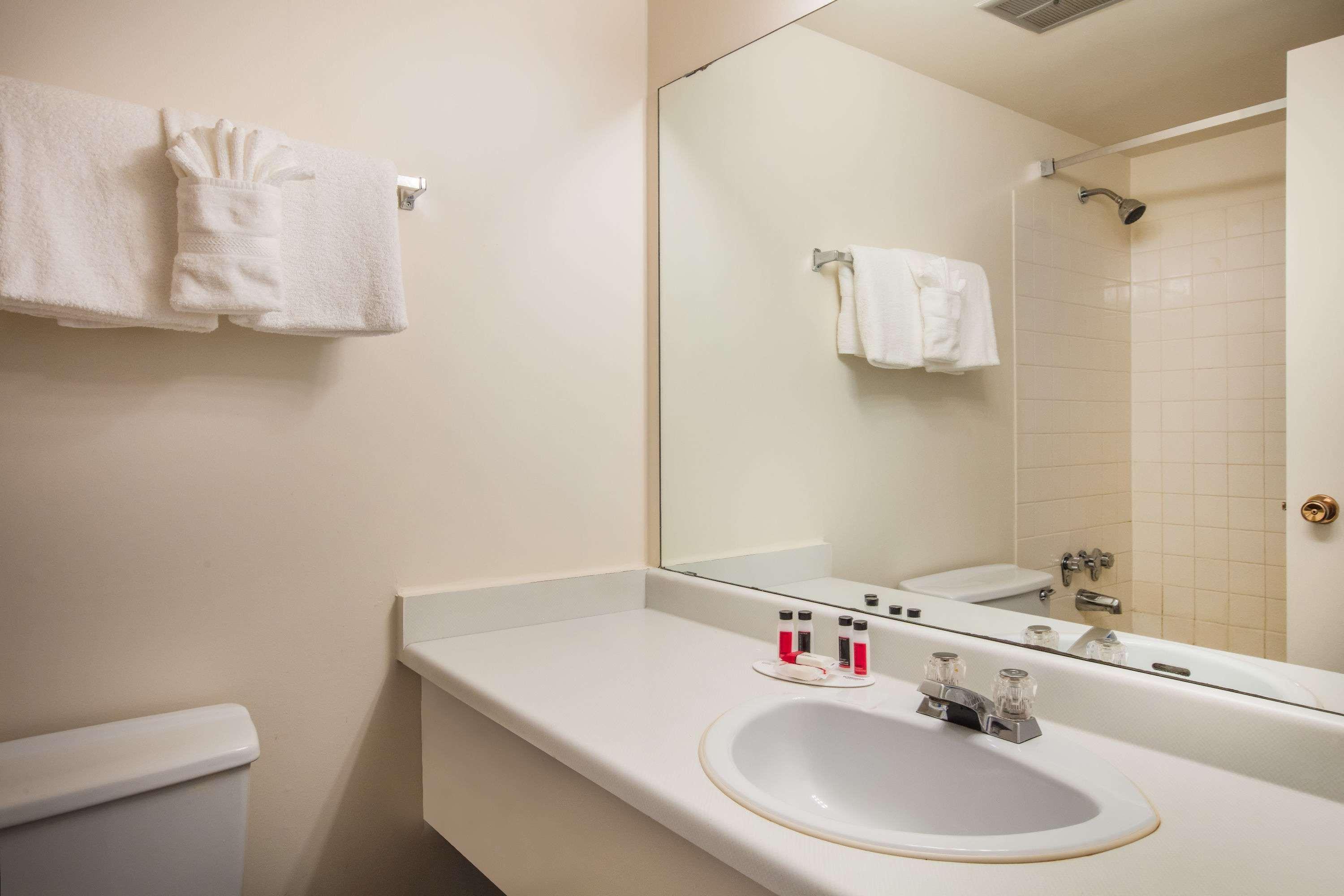 Howard Johnson By Wyndham 3*
