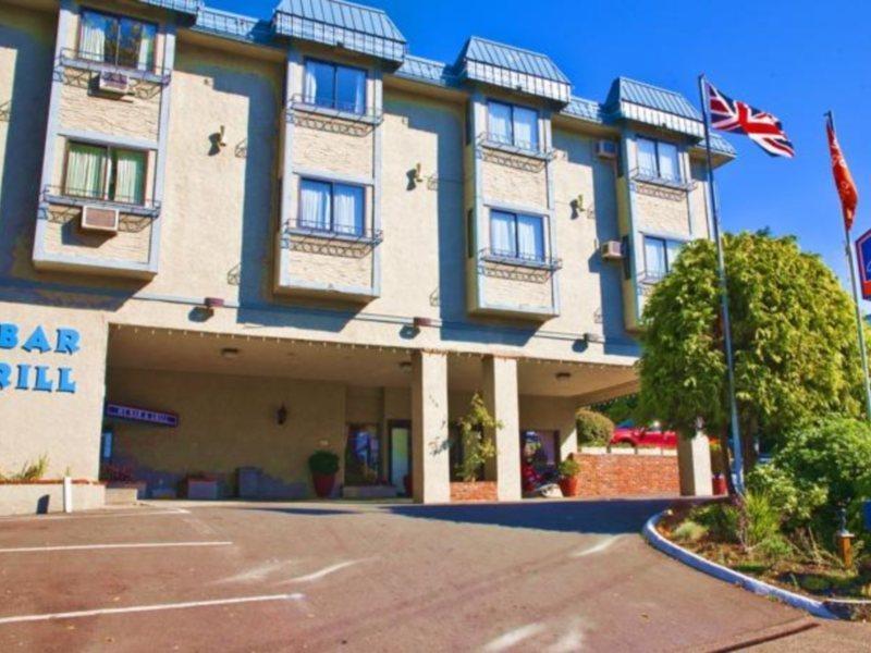 Howard Johnson By Wyndham Victoria