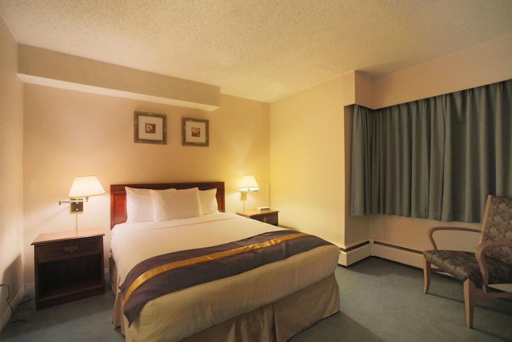 Howard Johnson By Wyndham 3* Victoria